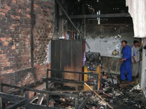 Thảm hoạ cháy nổ bình gas giáng lên những phận nghèo 106 Thảm hoạ cháy nổ bình gas giáng lên những phận nghèo 105