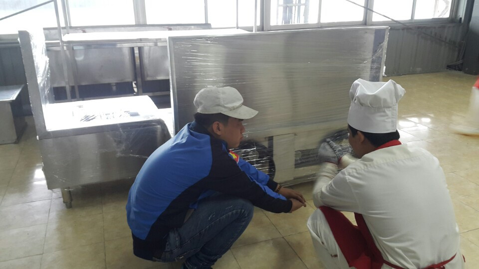Lắp đặt bếp từ công nghiệp Việt Hàn cho Công ty CP xây lắp Ôtô và Xe Máy 18 Lắp đặt bếp từ công nghiệp Việt Hàn cho Công ty CP xây lắp Ôtô và Xe Máy 17