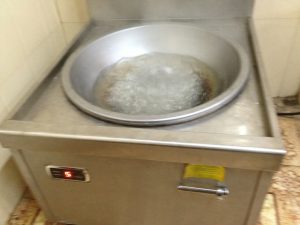 GIA ĐÌNH CÔ UYỂN Ỏ NAM ĐỊNH LẮP ĐẶT BẾP TỪ VIỆT HÀN ĐỂ LÀM GIÒ 4 GIA ĐÌNH CÔ UYỂN Ỏ NAM ĐỊNH LẮP ĐẶT BẾP TỪ VIỆT HÀN ĐỂ LÀM GIÒ 3