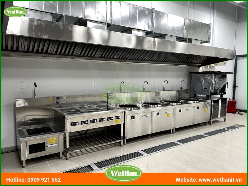 bep-tu-cong-nghiep-15kw-dung-noi-100-lit