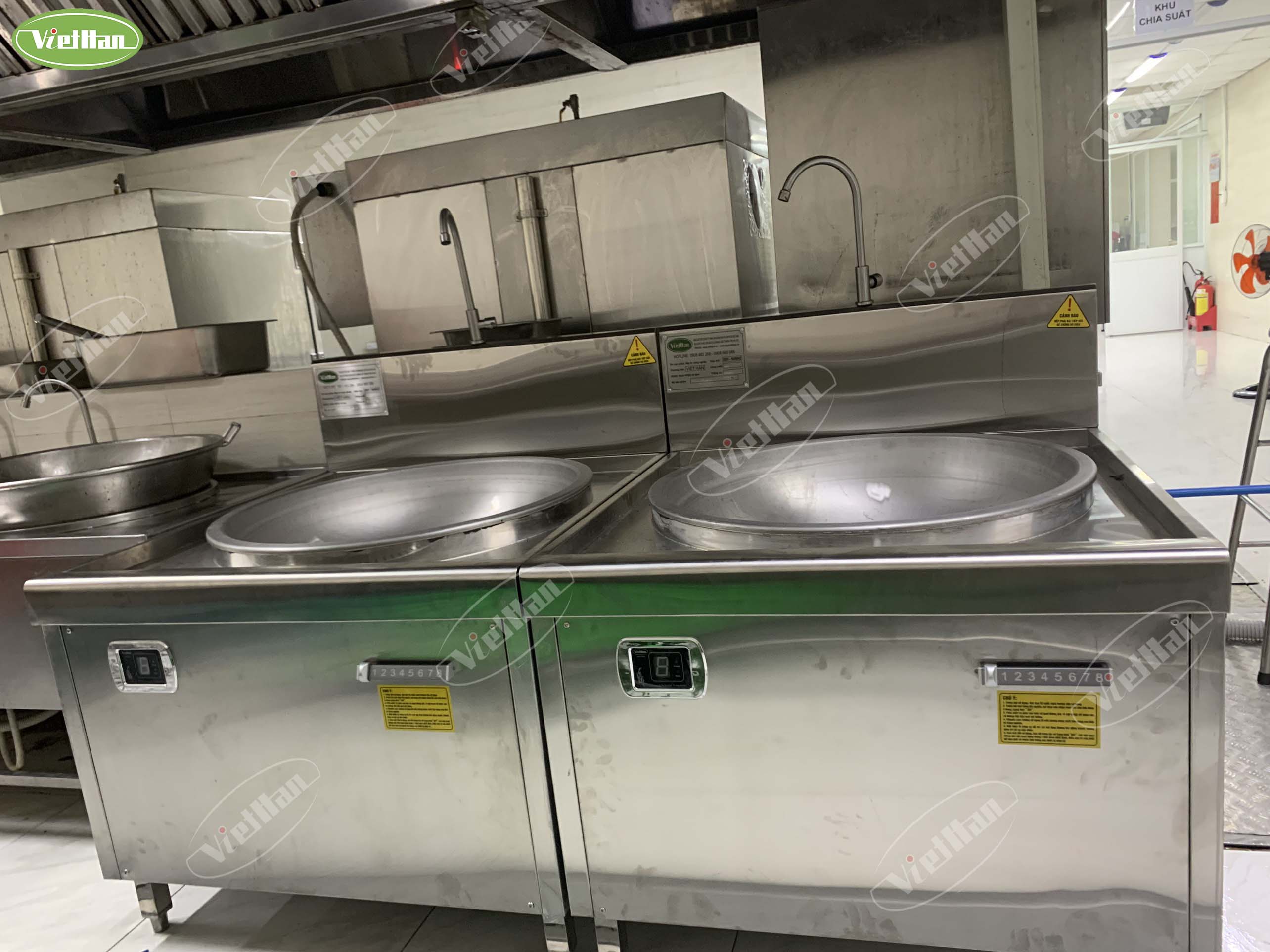 Bếp từ công nghiệp Việt Hàn tại công trình Bệnh viện Bắc Hà