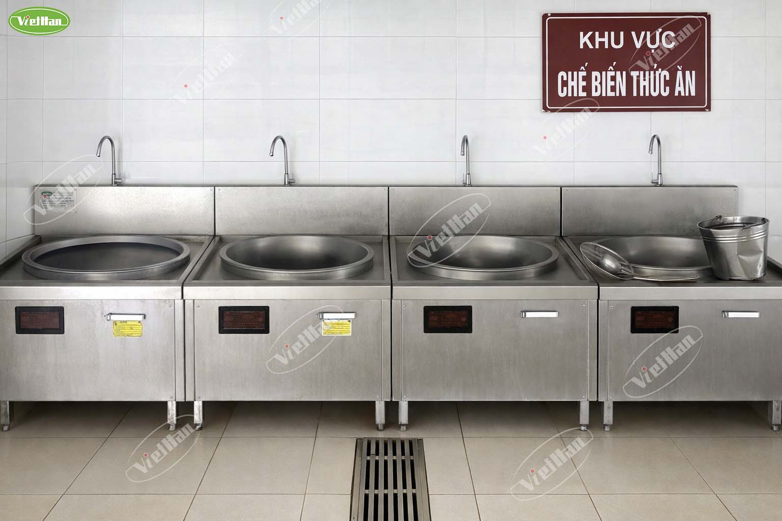 Bếp từ công nghiệp Việt Hàn lắp đặt tại Công ty Suất Ăn Công Nghiệp An Nguyên Đại Phát năm 2026