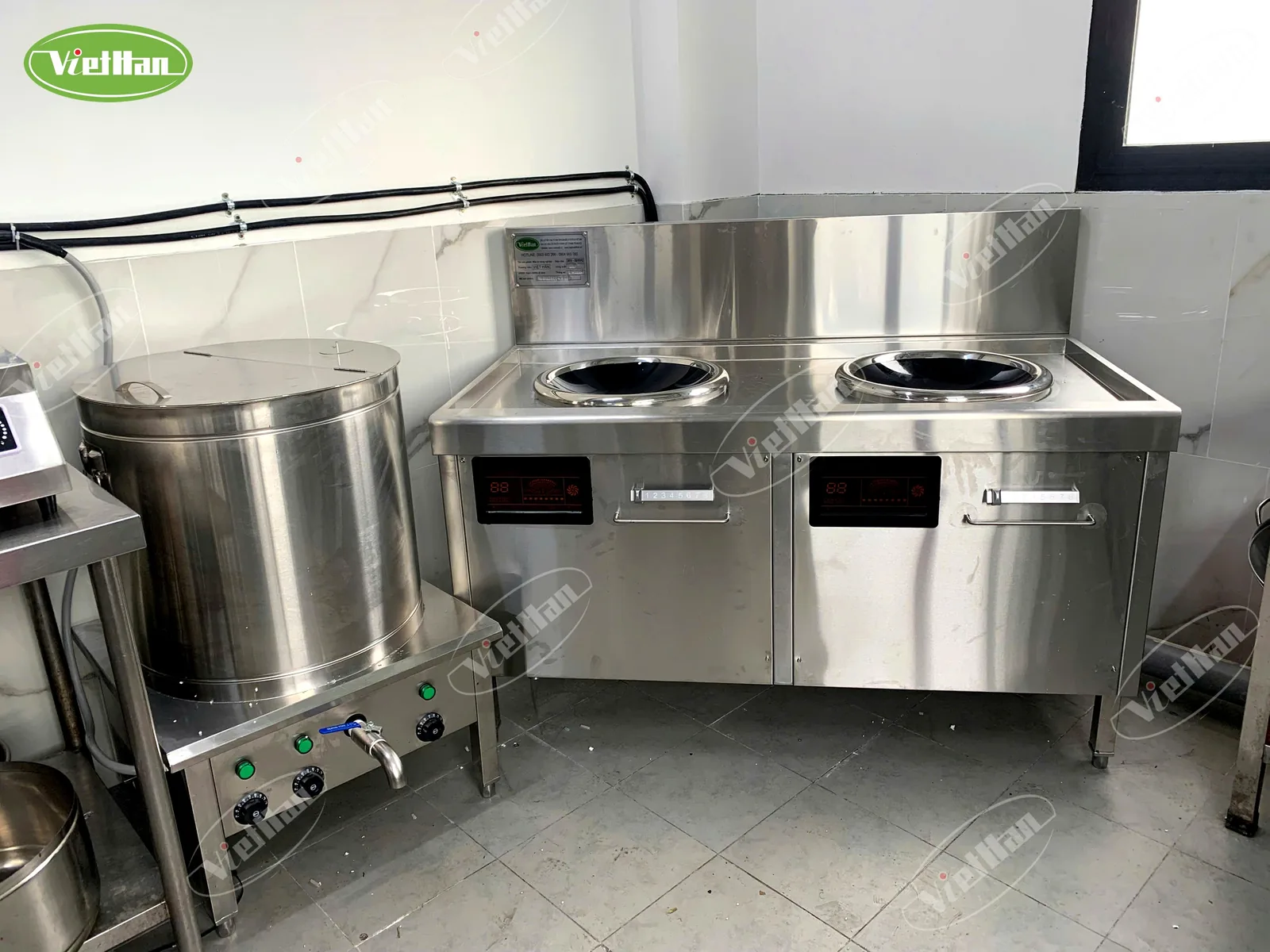 Bếp từ công nghiệp Việt Hàn lắp đặt cho nhà hàng ở Bến Thành Quận 1 năm 2026 - ảnh 1