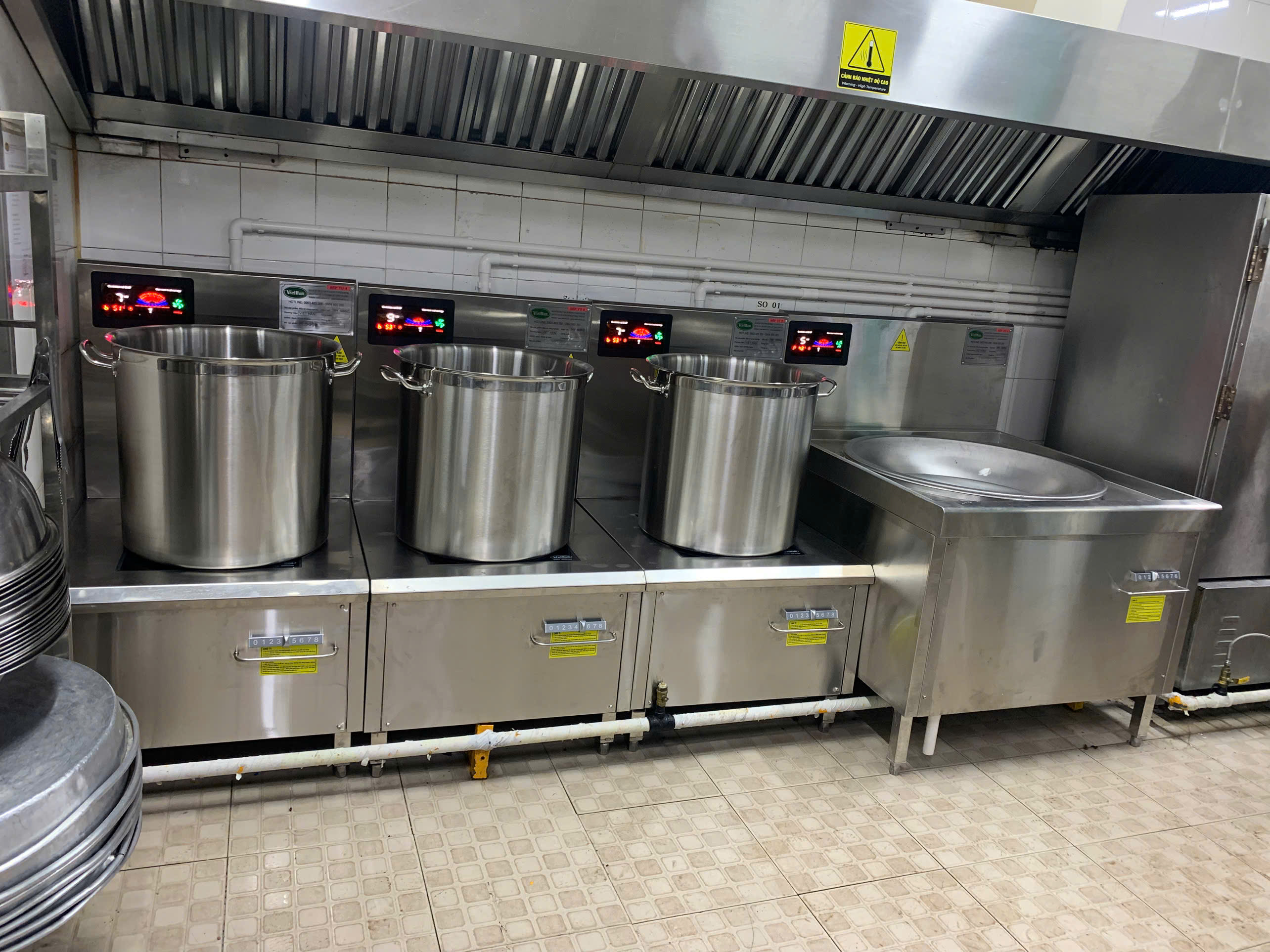 Bếp từ công nghiệp Việt Hàn lắp đặt tại Nhà máy King Jim Mỹ Phước 3 Bình Dương năm 2026