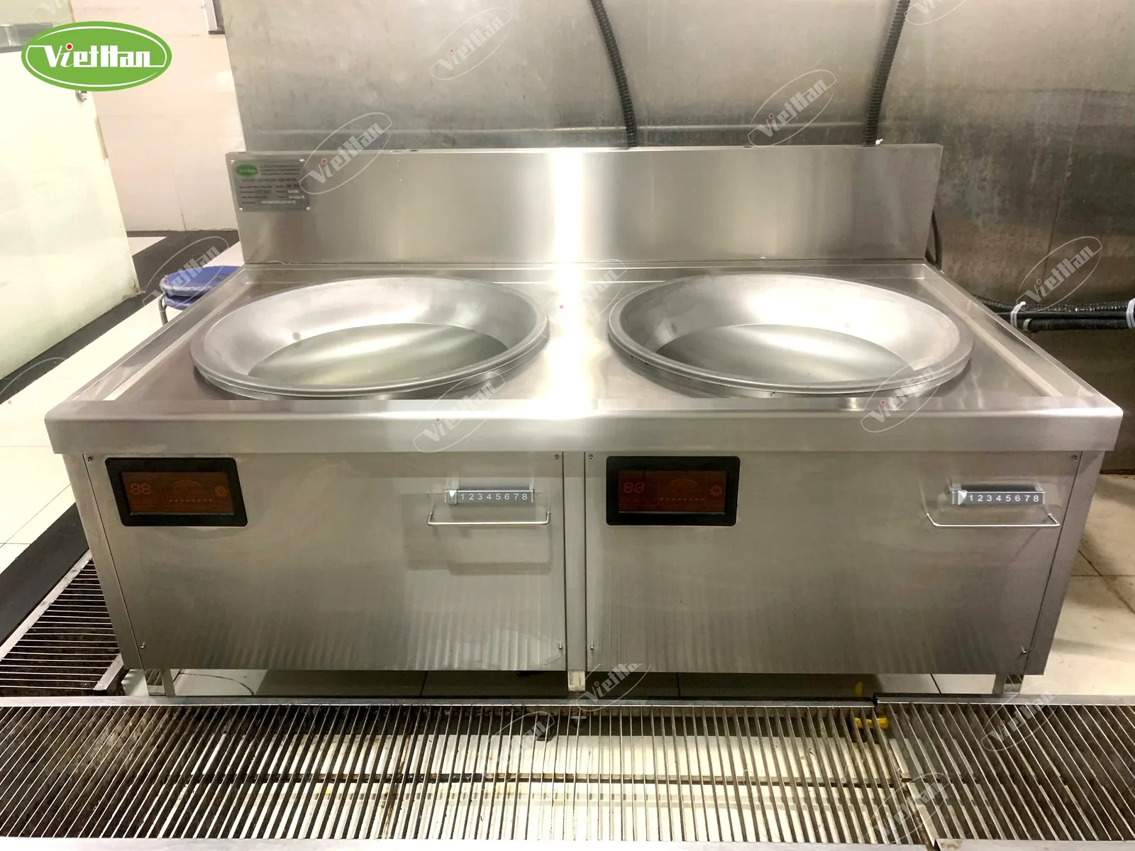 Bếp từ công nghiệp Việt Hàn lắp đặt tại Nhà máy Việt Long Hưng - ảnh 1