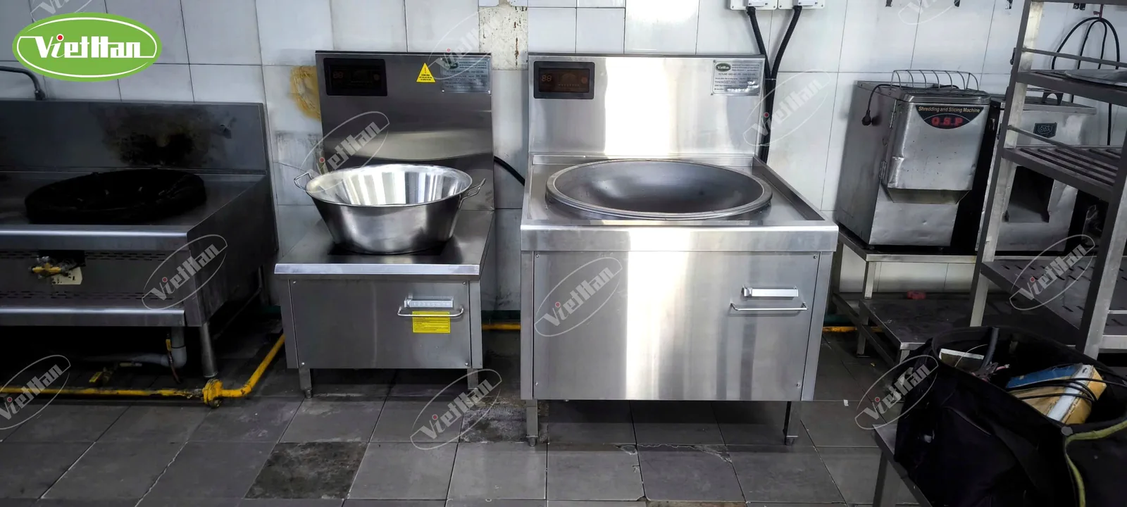 Bếp từ công nghiệp Việt Hàn lắp đặt tại Công ty Wonderful Sài Gòn Technology - ảnh 1