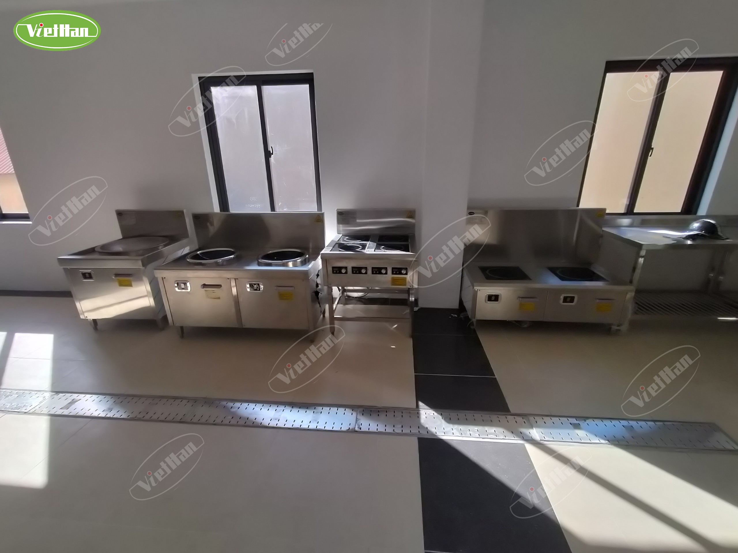 bếp từ công nghiệp nấu phở